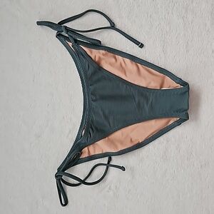 *NWT* J.Crew Ribbed Curved Waist Cheeky String Bikini Bottom